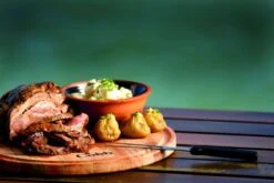 Cobb Pro Houtskoolbarbecue - Grijs -Camping Verkoopwinkel 1267 1900 250y8439