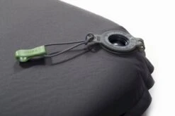 Exped SIM Comfort Duo 7.5 Zelfopblazende Slaapmat -Camping Verkoopwinkel 1267 1900 6183 sim comfort valve in close 5472x3648 4